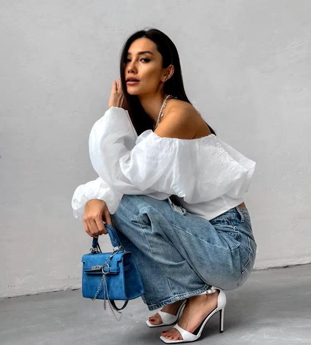 Bluza dama cu umerii goi si maneci bufante - ST19D1 [5]