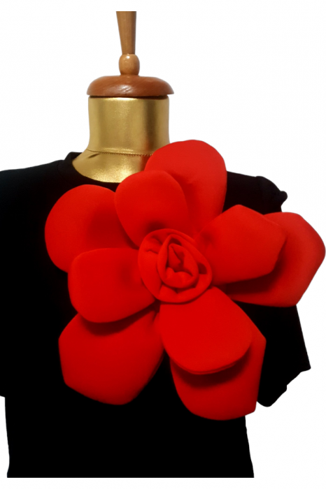 Bluza dama ornata cu trandafir rosu - Flower - negru [2]