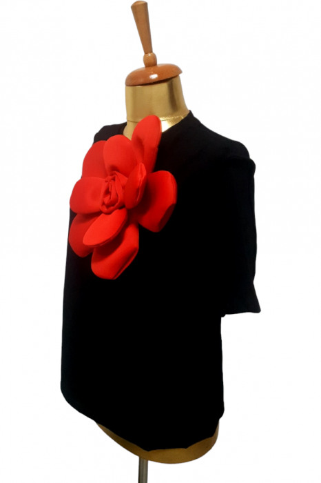 Bluza dama ornata cu trandafir rosu - Flower - negru [4]
