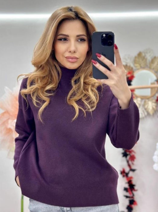 Bluza dama tricot extrafin cu guler inalt, talie universala – model elegant si versatil [3]