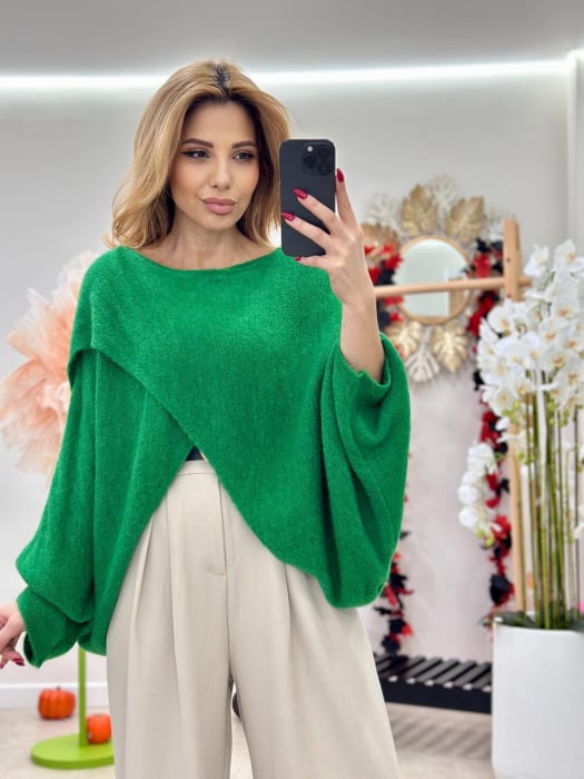 Bluza dama tricot pufos oversize, talie unica, model asimetric [6]