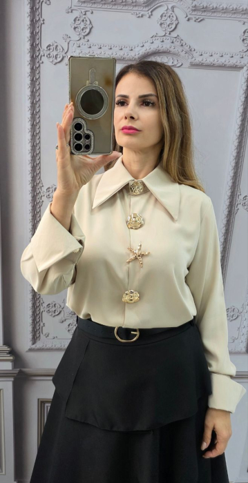 Bluza Eleganta cu Nasturi Statement - Alb Negru Maro Bej Rosu [3]