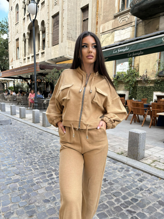 Compleu Dama 2 Piese din Bumbac - Set 2 Piese Hanorac Crop si Pantaloni [19]