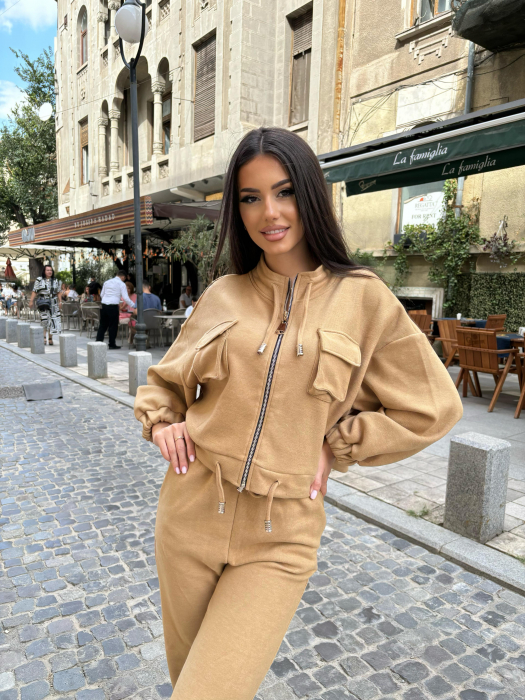 Compleu Dama 2 Piese din Bumbac - Set 2 Piese Hanorac Crop si Pantaloni [20]