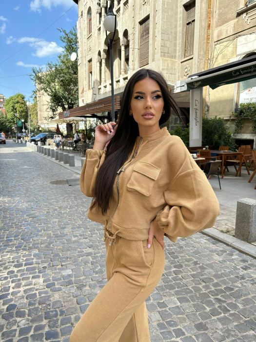 Compleu Dama 2 Piese din Bumbac - Set 2 Piese Hanorac Crop si Pantaloni [21]
