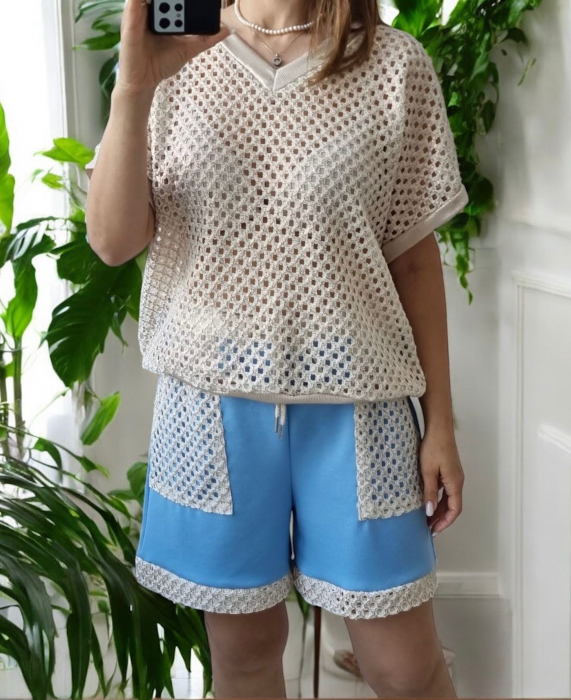 Compleu Dama Plasa Oversized – Set Pantaloni Scurti si Tricou cu Gaurele [2]
