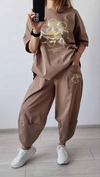 Compleu dama trening sport pantaloni si bluza - PREMIUM COTTON - Imprimeu auriu [2]