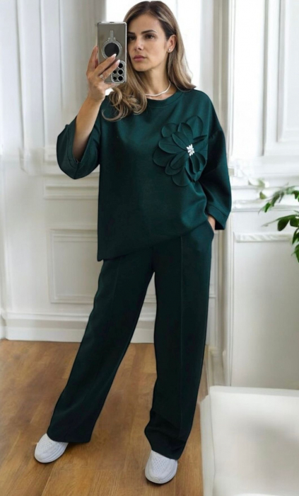 Compleu dama vascoza cu floare 3D si pantaloni largi – marime universala 2 [3]