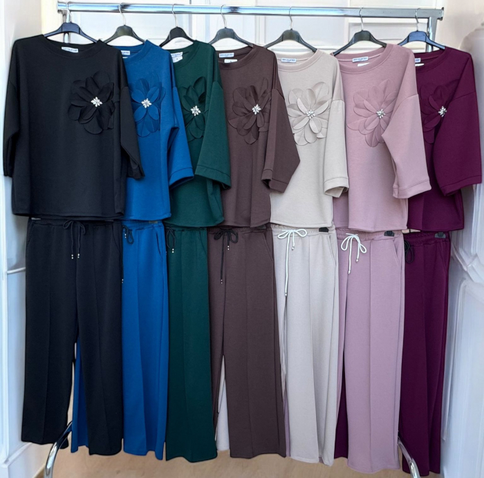 Compleu dama vascoza cu floare 3D si pantaloni largi – marime universala 2 [4]