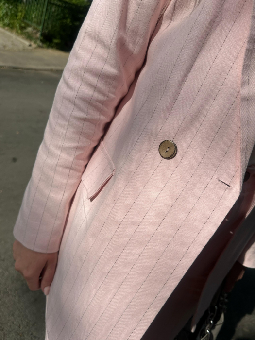 Compleu elegant cu blazer si pantaloni evazati – accesoriu brosa inclusa, bumbac si vascoza, Italia [5]
