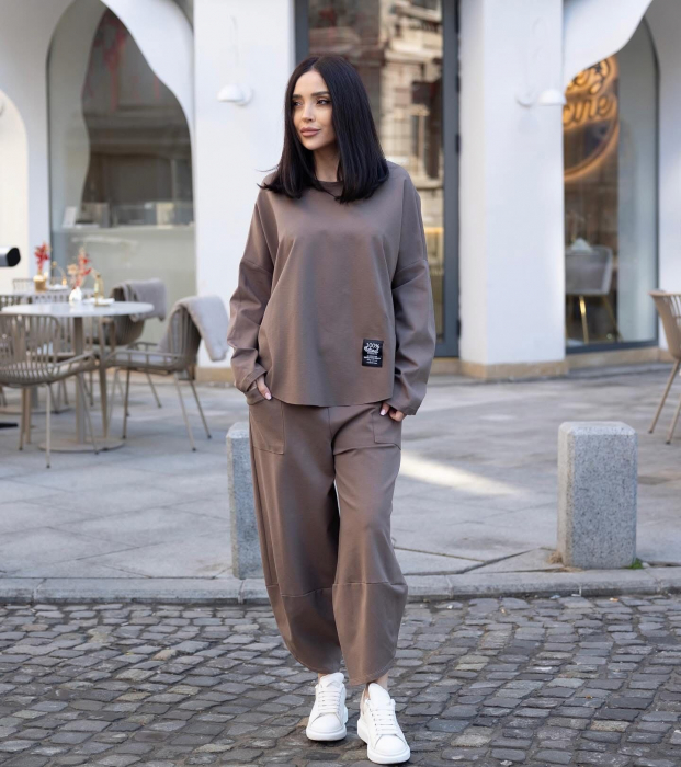 Compleu sport oversized din bumbac PREMIUM COMFY – universal, Italia [1]