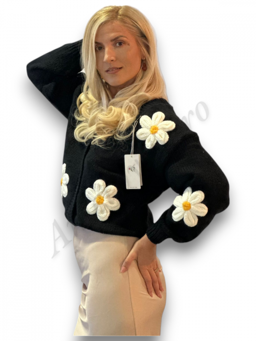 Fusta dama saten evazata crem model Serena - Amethysta.ro [3]