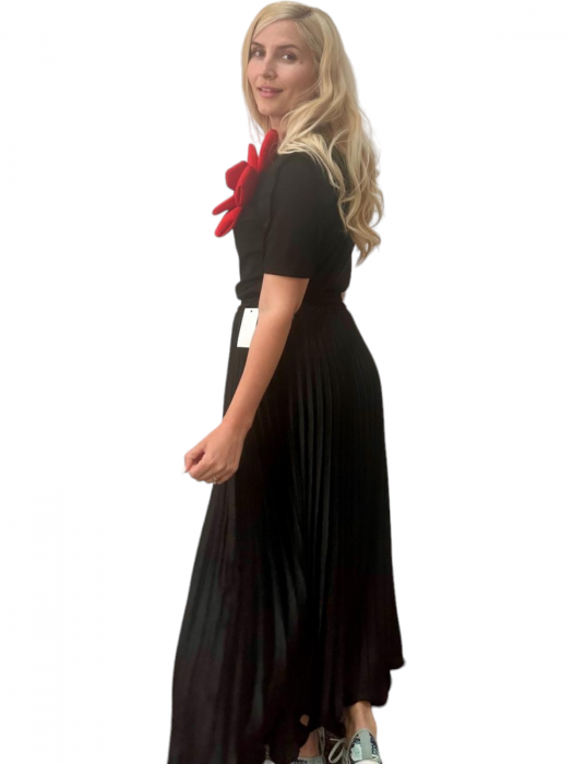 Fusta plisata midi din sifon - Sarah - negru [3]