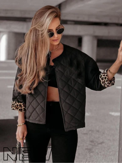 Jacheta Dama Matlasata cu Brosa si Captuseala Animal Print [9]