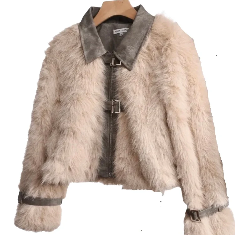 Jacheta Dama Matlasata cu Brosa si Captuseala Animal Print [24]