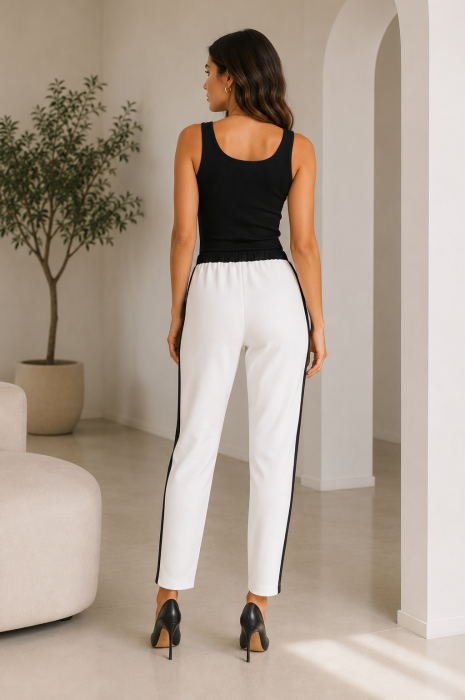 Pantaloni dama albi cu dunga laterala neagra si croi drept elegant [2]