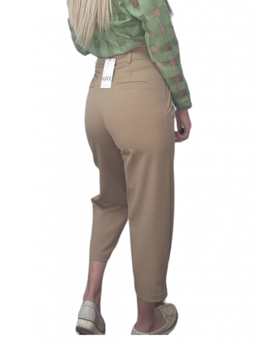 Pantaloni dama cu pense si croiala lejera - Darts - crem [4]