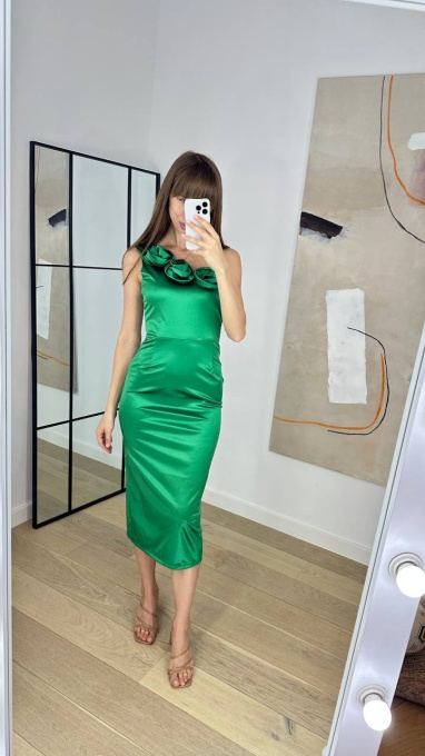 Rochie Dama pe corp cu trandafiri - Rose [1]