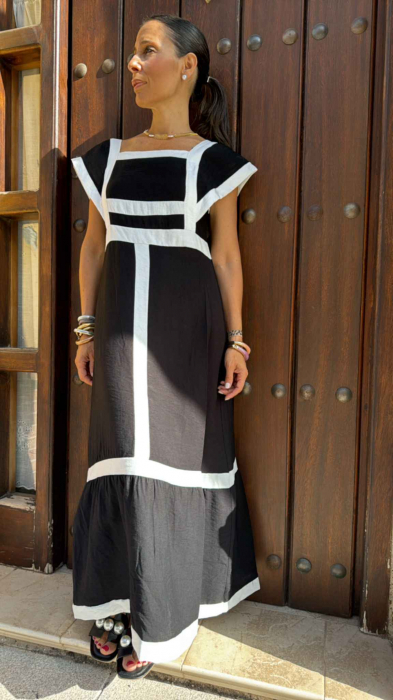 Rochie Lunga cu Dungi in Contrast [1]