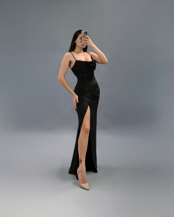 Rochie lunga satinata mulata cu slit adanc si strasuri – decolteu in V, spate lace-up, marime universala [2]