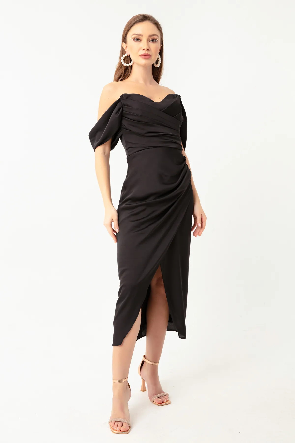 Rochie midi satin-lycra cu strasuri, bretele subtiri, umeri goi si croiala petrecuta – marime universala S-M [3]