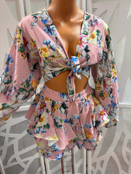 Set dama top cropped cu maneci bufante si fusta-pantalon, imprimeuri variate [2]