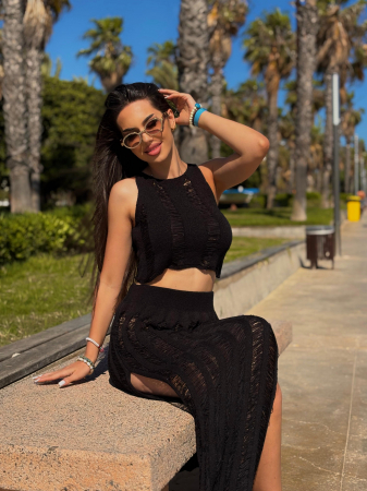 Compleuri casual - Set plaja tricotat 2 piese – fusta lunga cu slit si top crop – marime universala S-M
