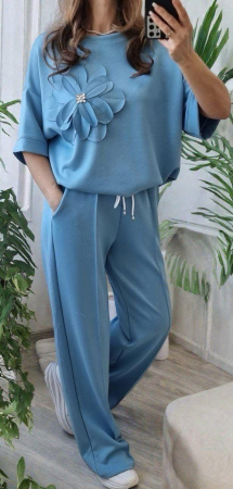 Compleuri casual - Compleu dama vascoza cu floare 3D si pantaloni largi – marime universala