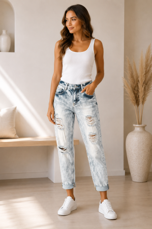 Pantaloni Dama Scurti Denim - Blugi boyfriend dama prespalati alb-bleu cu rupturi din bumbac