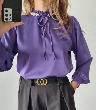Pulovere Dama - Bluza dama material satinat si guler cu perle - HEB