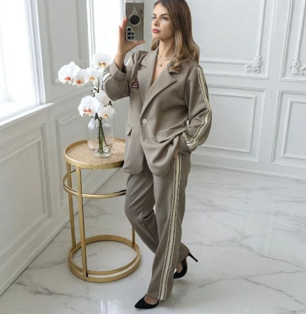 Compleu Casual Oversized cu Dungi Laterale si Sacou Lejer – Marime Universal L–2XL [4]