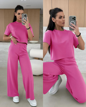 Compleu Dama Set 2 Piese Tricou si Pantaloni Lungi - CHMS Compleuri Dama - Compleu Dama Set 2 Piese Tricou si Pantaloni Lungi - CHMS