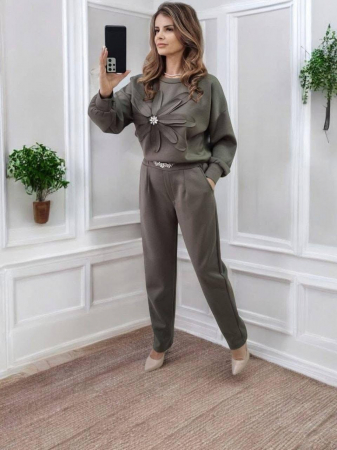 Compleuri Dama - Compleu Dama Set 2 Piese Hanorac si Pantalon cu Aplicatii Strasuri - HEB