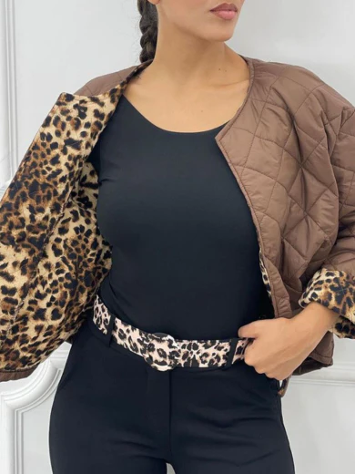 Jachete Dama - Jacheta Dama Matlasata cu Brosa si Captuseala Animal Print - Marimi Mari