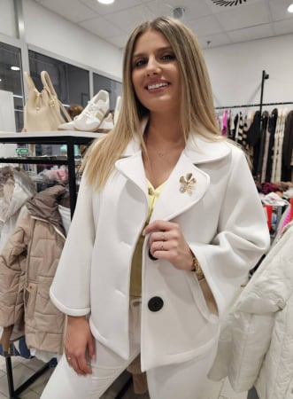 Jachete Dama - Jacheta LAMIA cu broșa - Mint, Pink, Bleu, Beige, White, Black - Jacheta din neopren cu maneci speciale