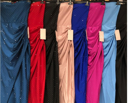 Rochie creion satinata cu bretele subtiri si strasuri – croi mulat, cupe buretate, slit frontal, marime universala [4]