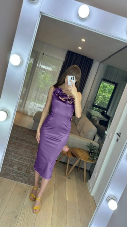 Imbracaminte Dama - Rochie Dama pe corp cu trandafiri - Rose