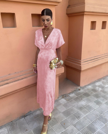 Imbracaminte Dama - Rochie din material strălucitor cu modele florale