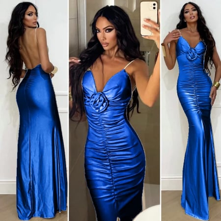 Rochii Dama - Rochie de seara din satin cu trandafir aplicat pe decolteu