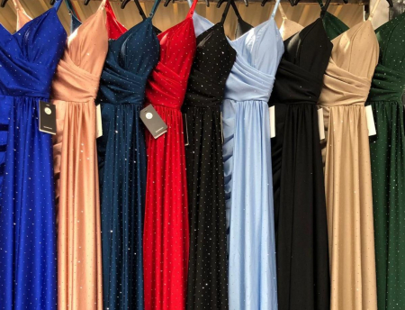 Imbracaminte Dama - Rochie lunga eleganta cu bretele si strasuri – Stralucire si rafinament - MERT