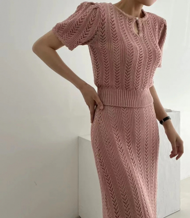 Compleu dama de vara cu bluza si fusta midi  tricotata [1]
