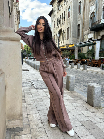 Compleuri Dama - Trening Dama Bumbac - Compleu 2 Piese: Pantaloni Evazati si Hanorac cu Gluga