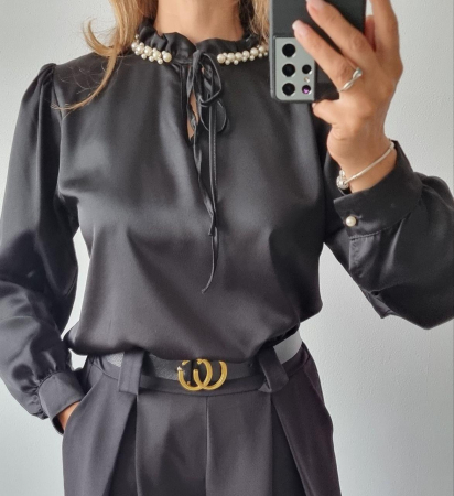 Pulovere Dama - Bluza dama material satinat si guler cu perle - HEB