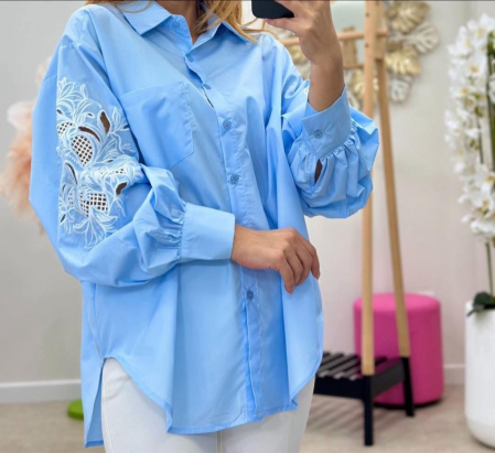 Bluze Dama - Camasa dama oversize cu maneca ampla si broderie sparta, vascoza premium, 3 culori, marime universala S-XL