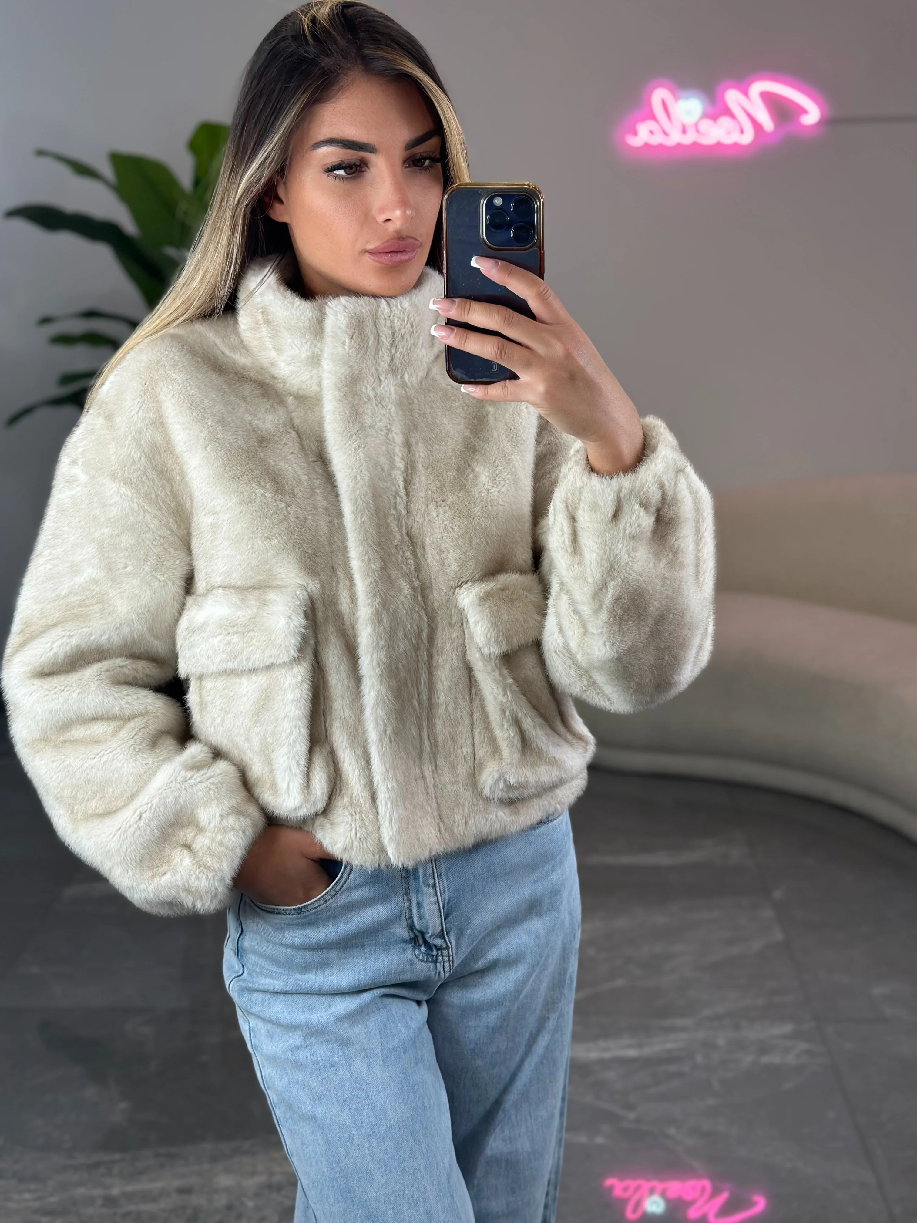 Geci Dama - Geaca Dama din Blana Artificiala cu Buzunare