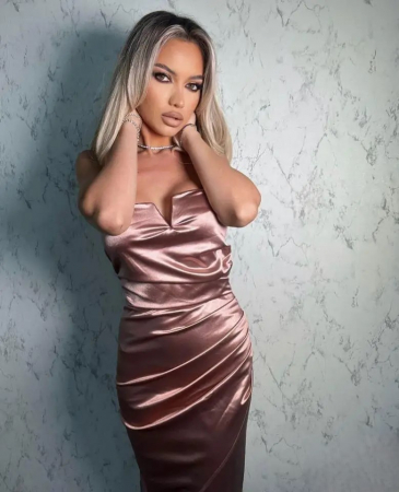 Rochii Dama - Rochie Dama Midi Petrecuta cu Aspect Satinat - Milla