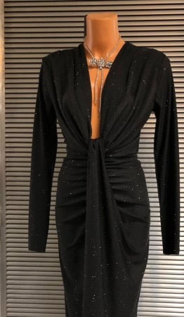 Rochii Dama - Rochie neagra maxi din jerseu cu strasuri negre cu fronseuri si decolteu adanc - Hannah - maneca lunga