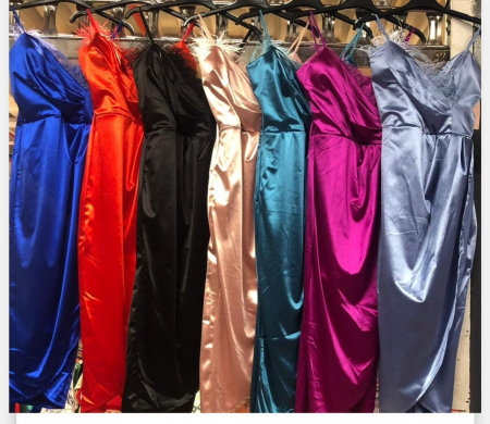 Rochii Dama - Rochie Dama Satin Midi cu Pene - Clara