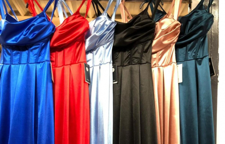 Rochii Dama - Rochie lunga satin cu corset Clara – rochie eleganta marime universala S-XL, ideala pentru evenimente speciale