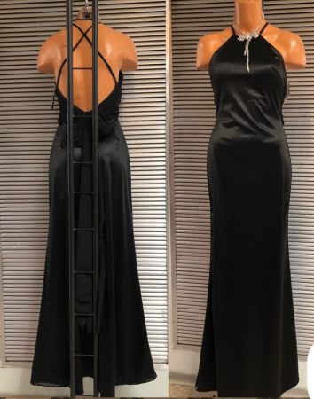 Rochii Dama - Rochie lunga Capri satin, esarfa reglabila si croi pe bie – eleganta multifunctionala, marime universala S-M